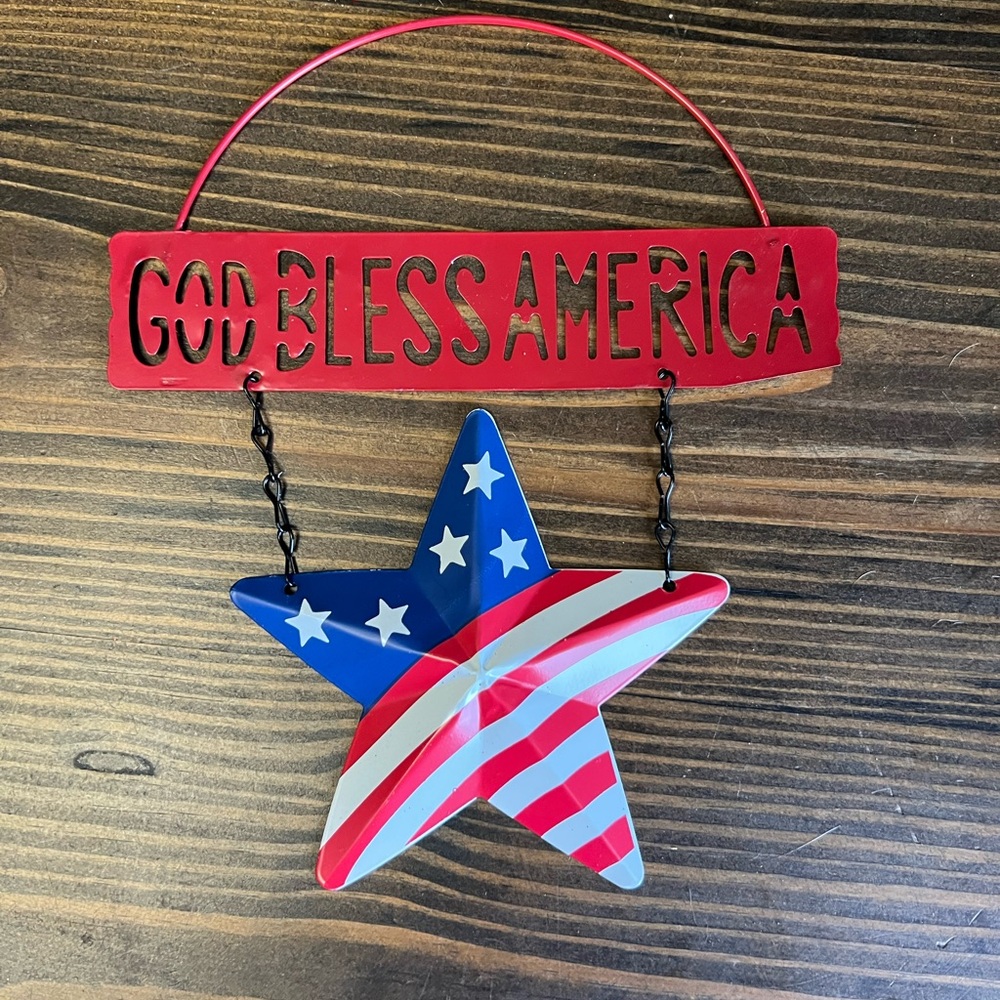 Red, White and Blue Holiday Decor Bundle - Picture 4 of 7